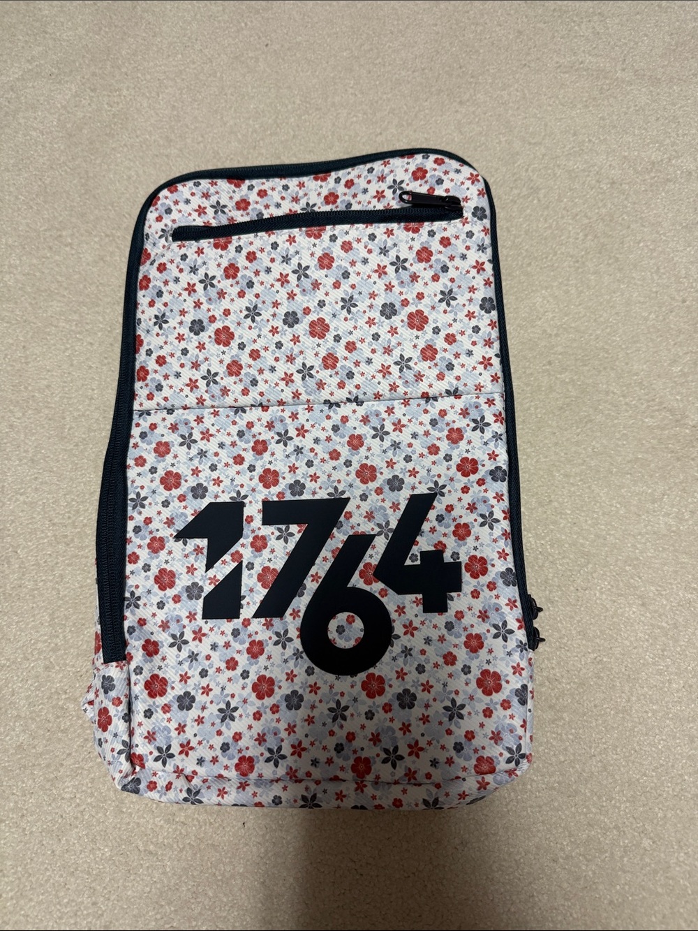 Floral Print 1764 Golf Shoe Bag- White / Red blue